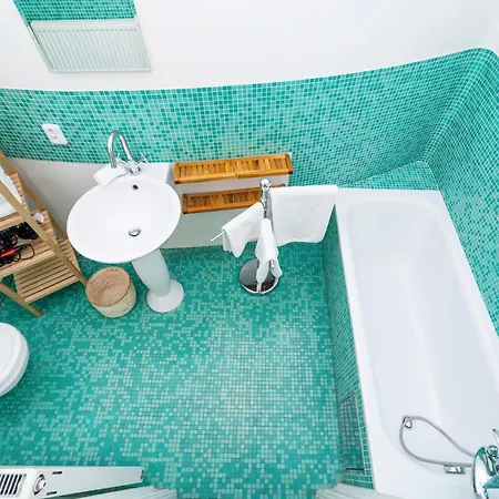 Spacious Two-bedroom In Old Town Prague