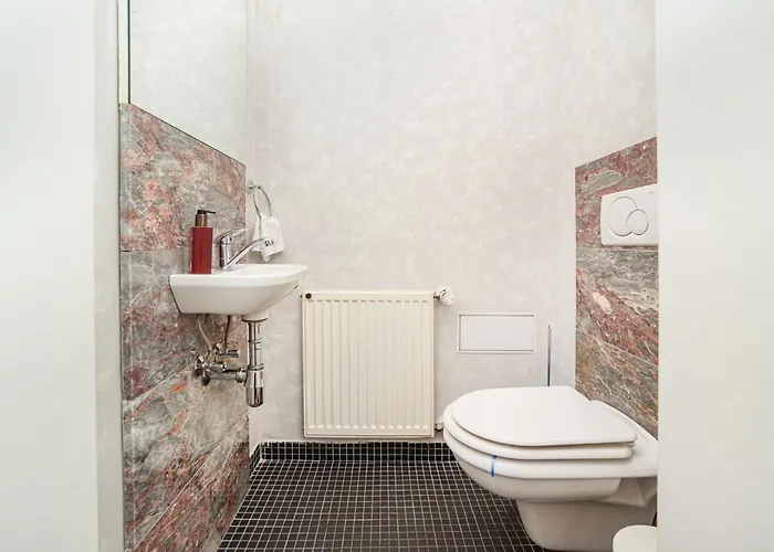 Apartament Spacious Two-bedroom In Old Town