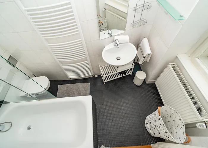 Spacious Two-bedroom In Old Town * Praga