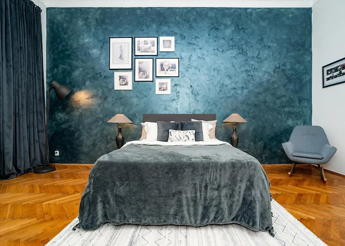 Spacious Two-bedroom In Old Town Lägenhet