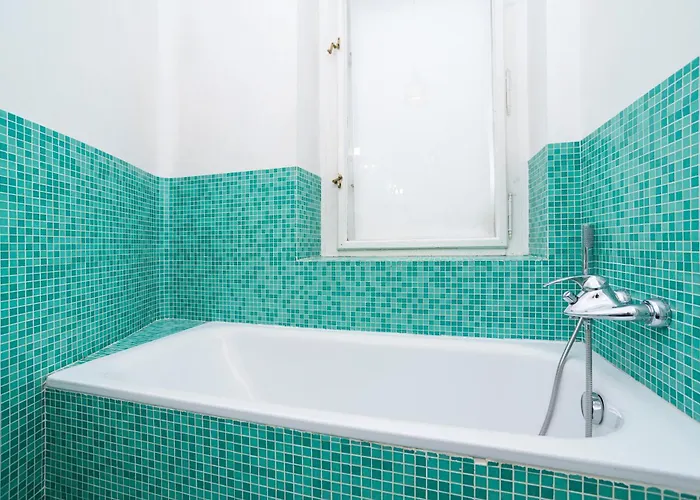 Spacious Two-bedroom In Old Town * Prag